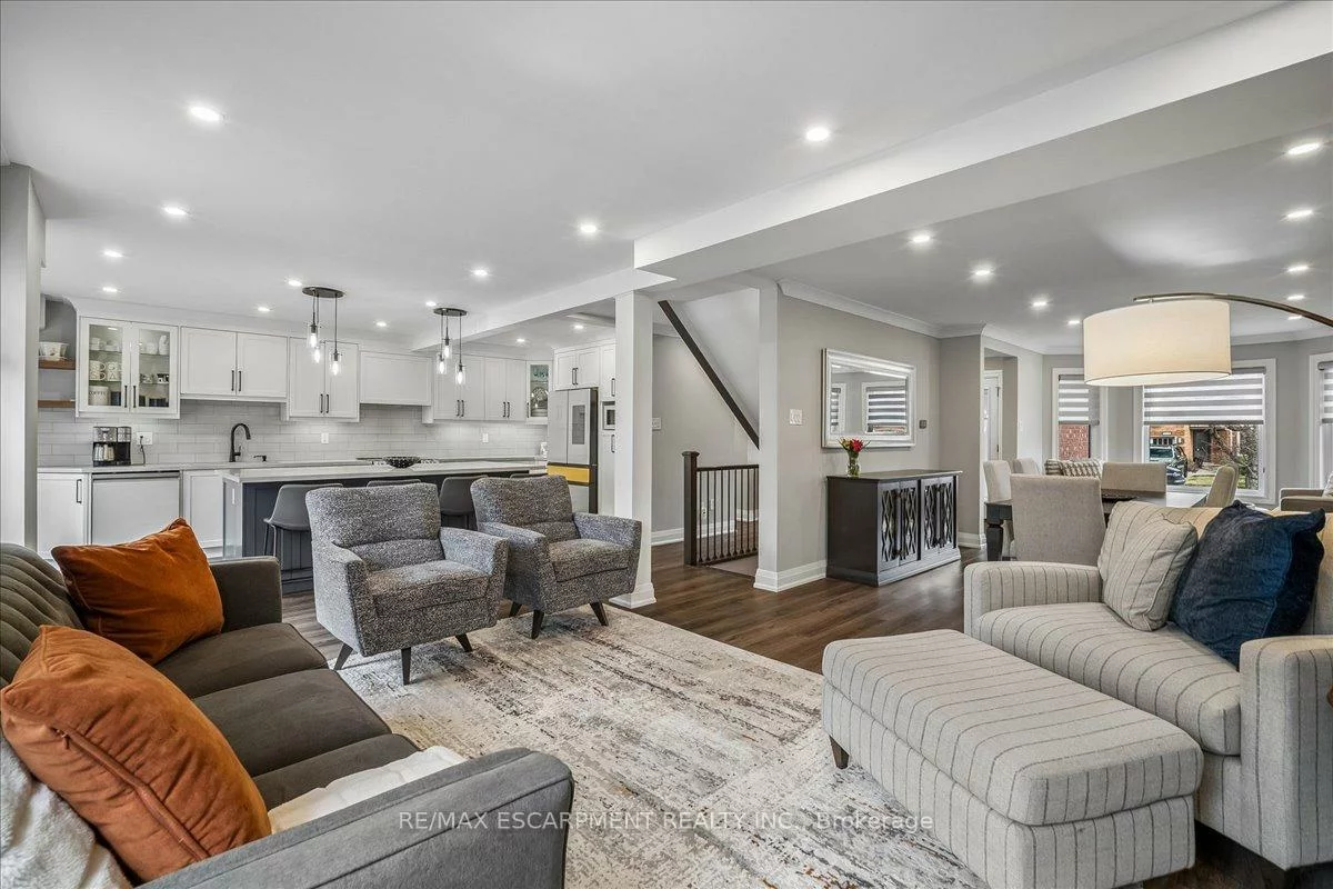 1083, Old Oak, 1022 - WT West Oak Trails, Oakville