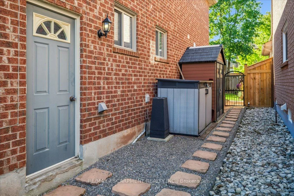 1083, Old Oak, 1022 - WT West Oak Trails, Oakville