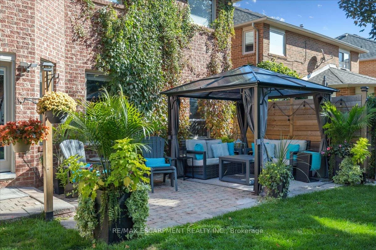 1083, Old Oak, 1022 - WT West Oak Trails, Oakville