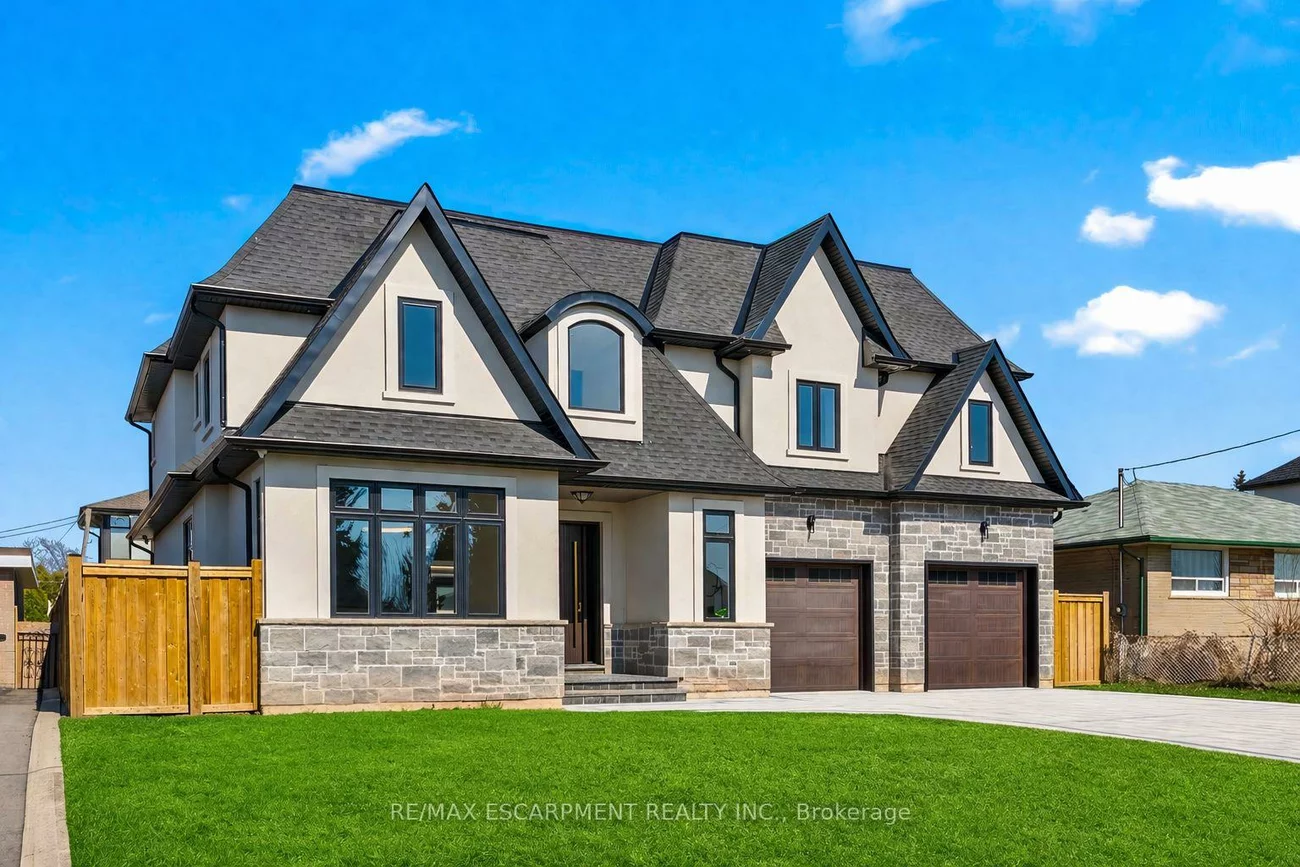 383, Wadsworth, 1020 - WO West, Oakville