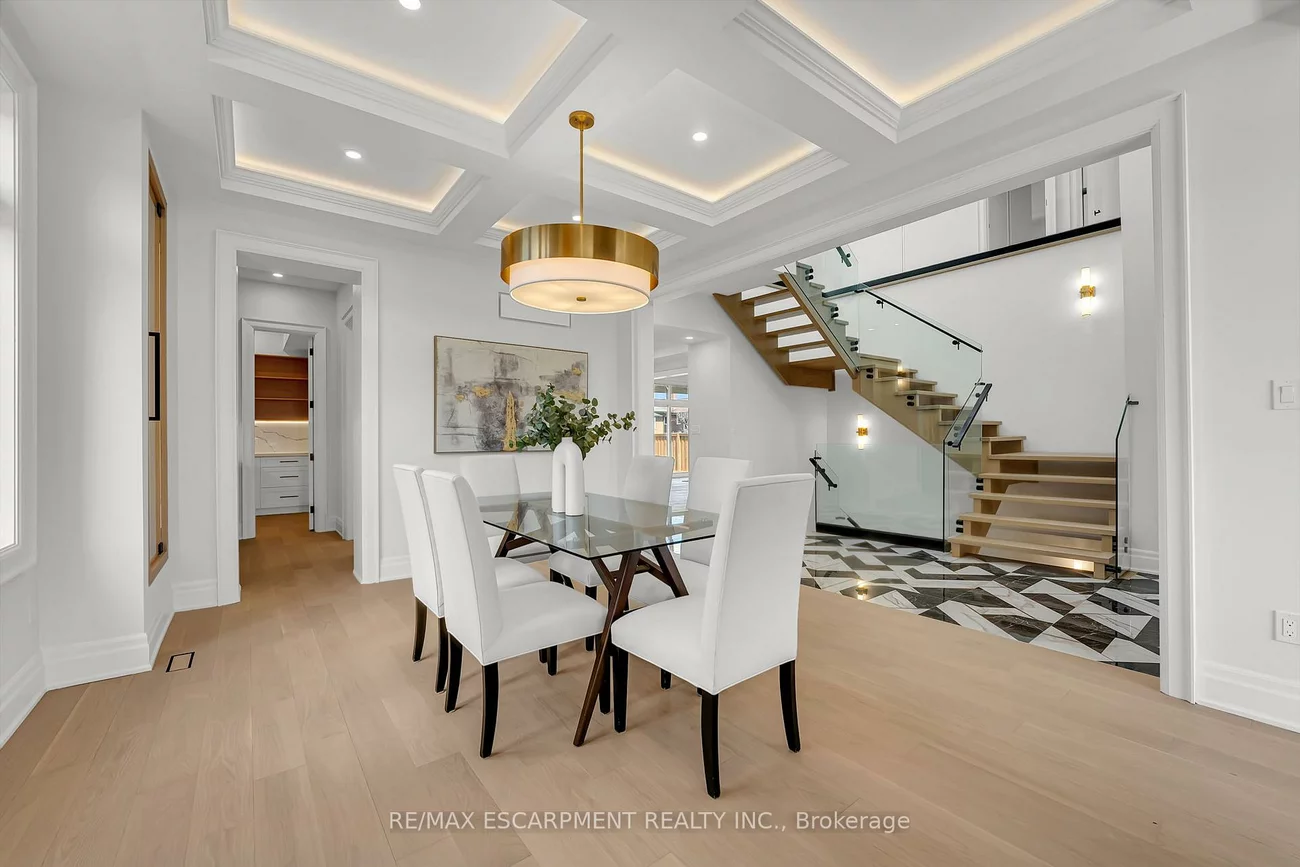 383, Wadsworth, 1020 - WO West, Oakville