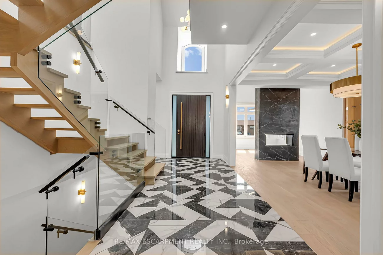 383, Wadsworth, 1020 - WO West, Oakville