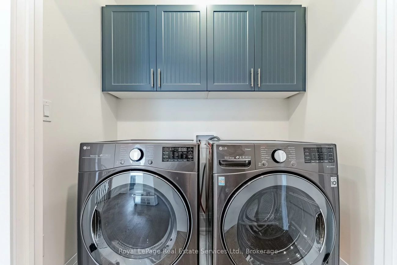 3395, Post, 1008 - GO Glenorchy, Oakville