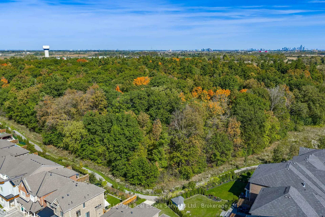 3395, Post, 1008 - GO Glenorchy, Oakville