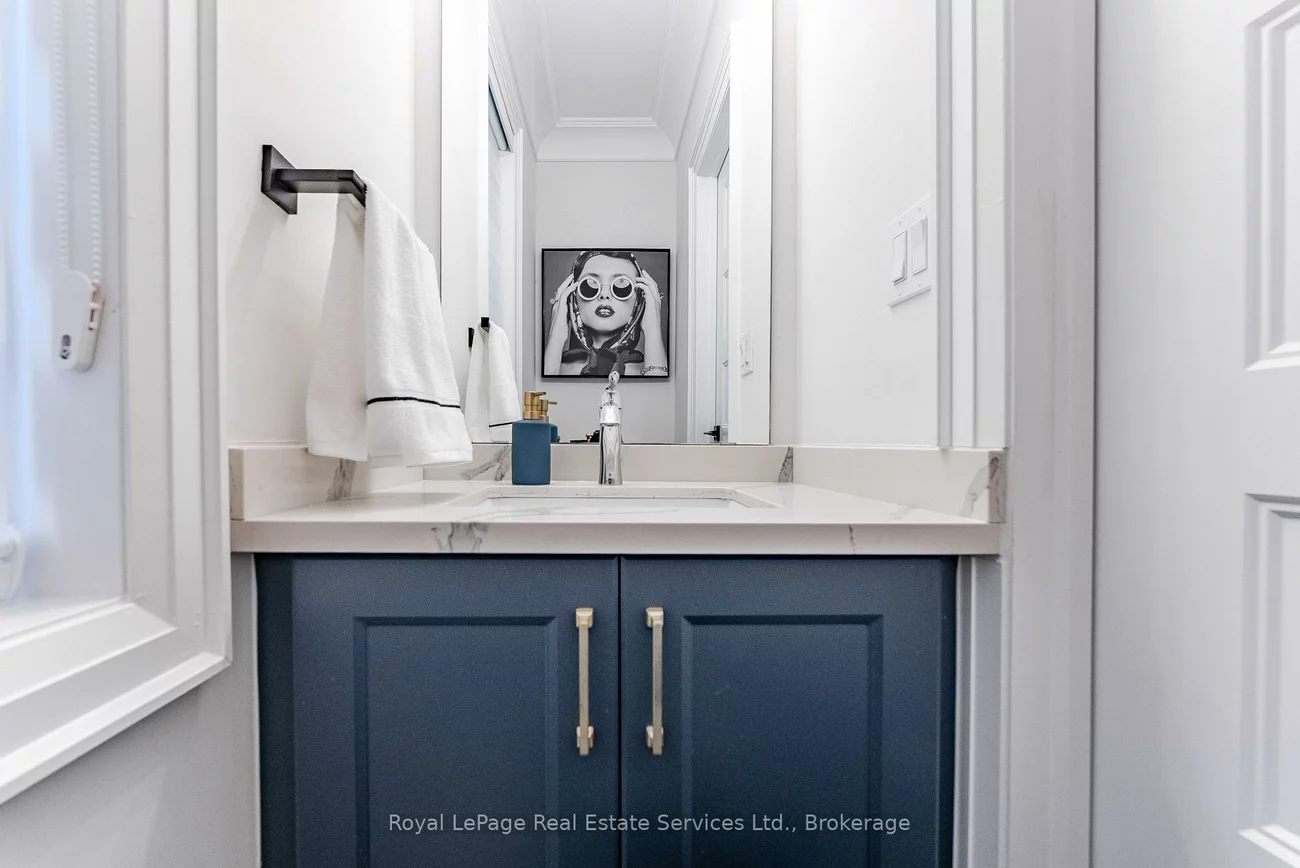 3395, Post, 1008 - GO Glenorchy, Oakville