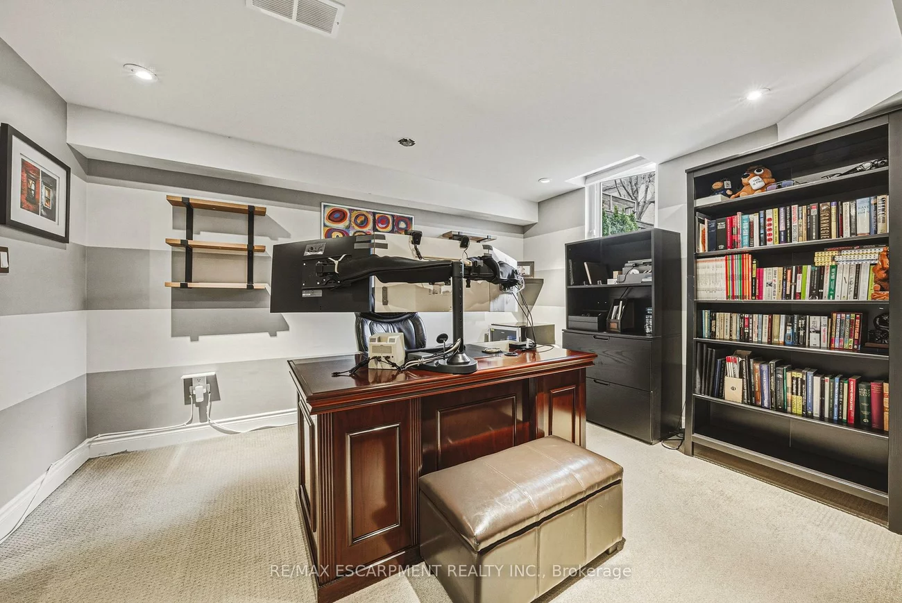 425, Burloak, 1001 - BR Bronte, Oakville