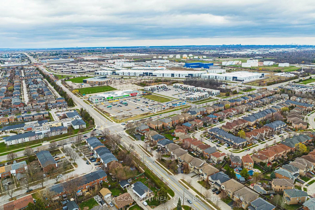 425, Burloak, 1001 - BR Bronte, Oakville