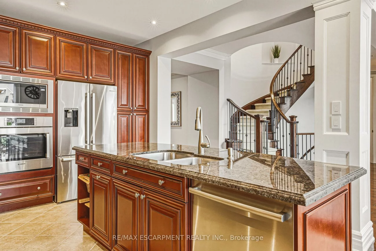 425, Burloak, 1001 - BR Bronte, Oakville