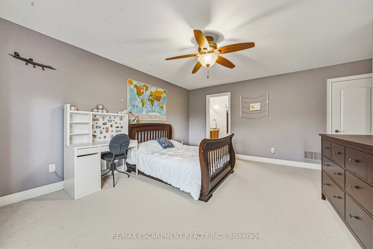 425, Burloak, 1001 - BR Bronte, Oakville