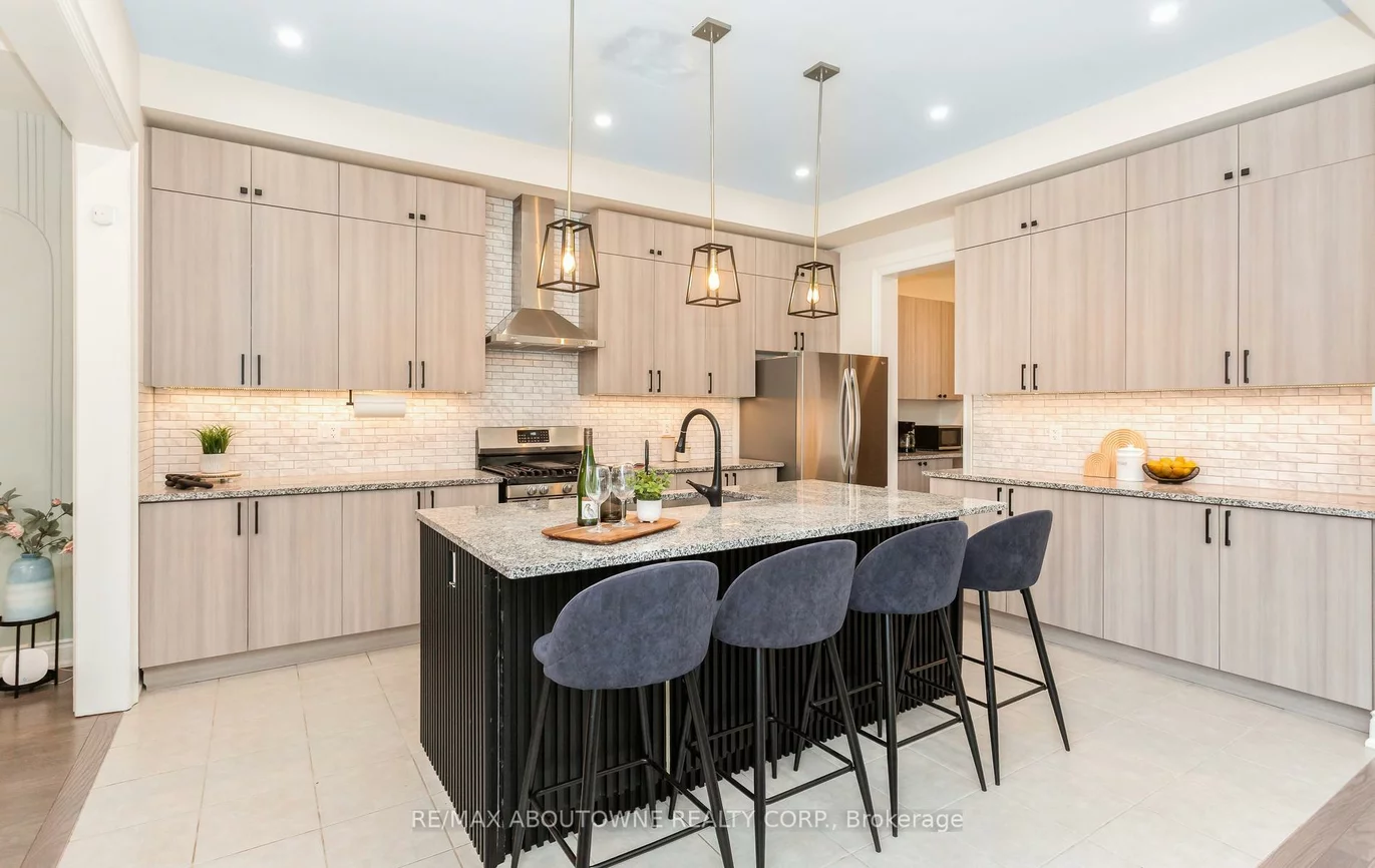 3294, Millicent, 1008 - GO Glenorchy, Oakville