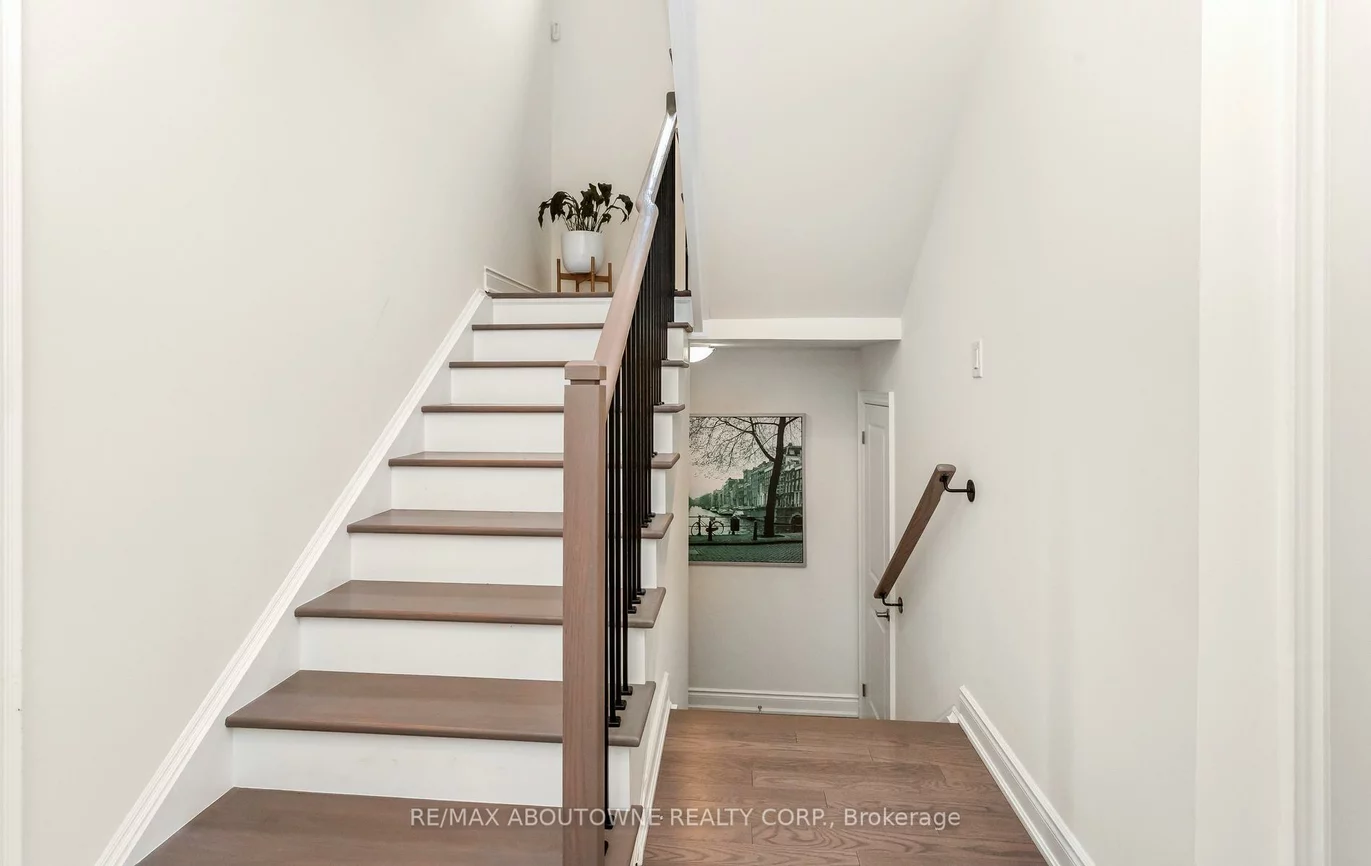 3294, Millicent, 1008 - GO Glenorchy, Oakville