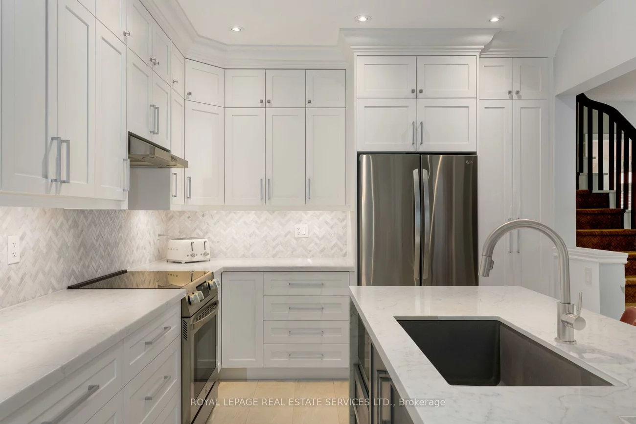 2213, Littondale, 1000 - BC Bronte Creek, Oakville