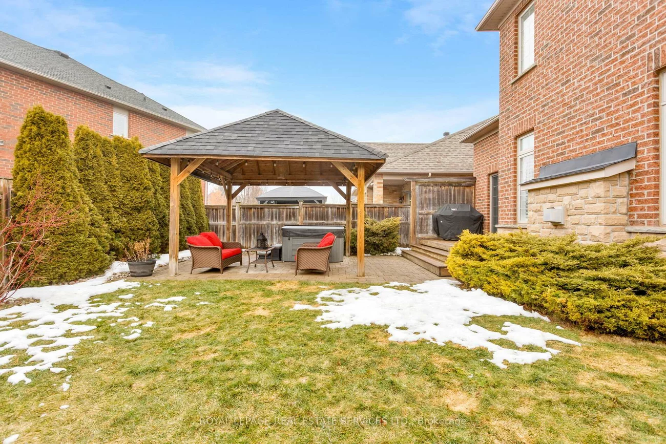 2213, Littondale, 1000 - BC Bronte Creek, Oakville