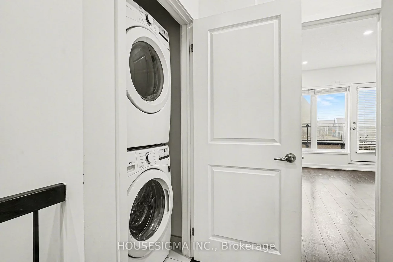 197, Sabina, 1008 - GO Glenorchy, Oakville