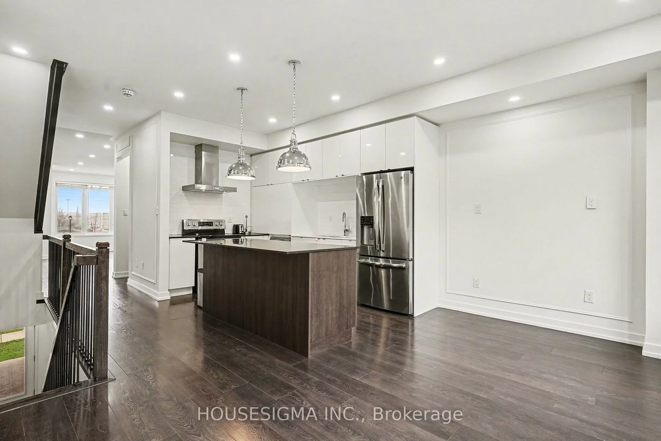 197, Sabina, 1008 - GO Glenorchy, Oakville