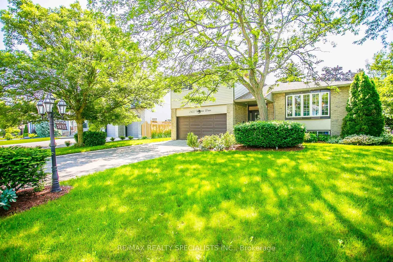 2422, Ventura, 1020 - WO West, Oakville