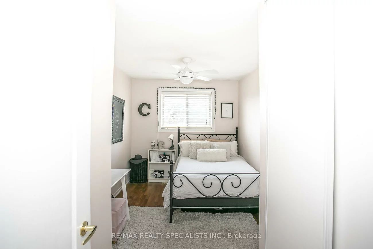 2422, Ventura, 1020 - WO West, Oakville