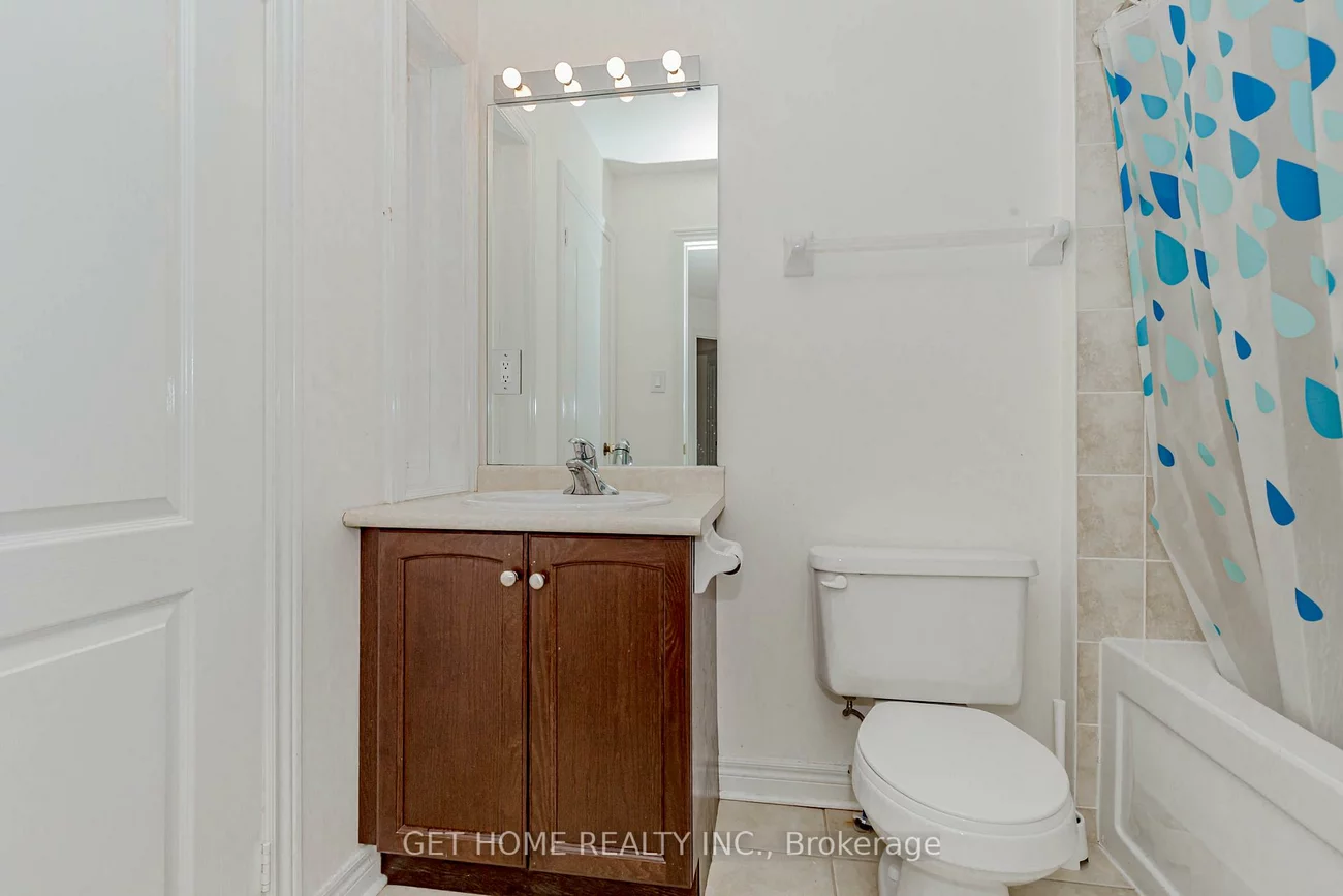 3331, Fox Run, 1001 - BR Bronte, Oakville