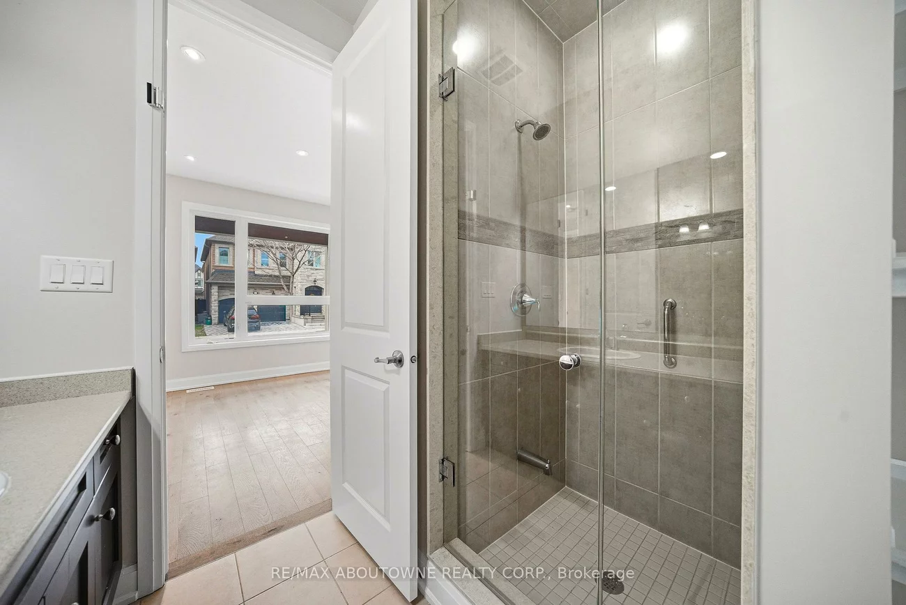 224, Cherryhurst, 1008 - GO Glenorchy, Oakville