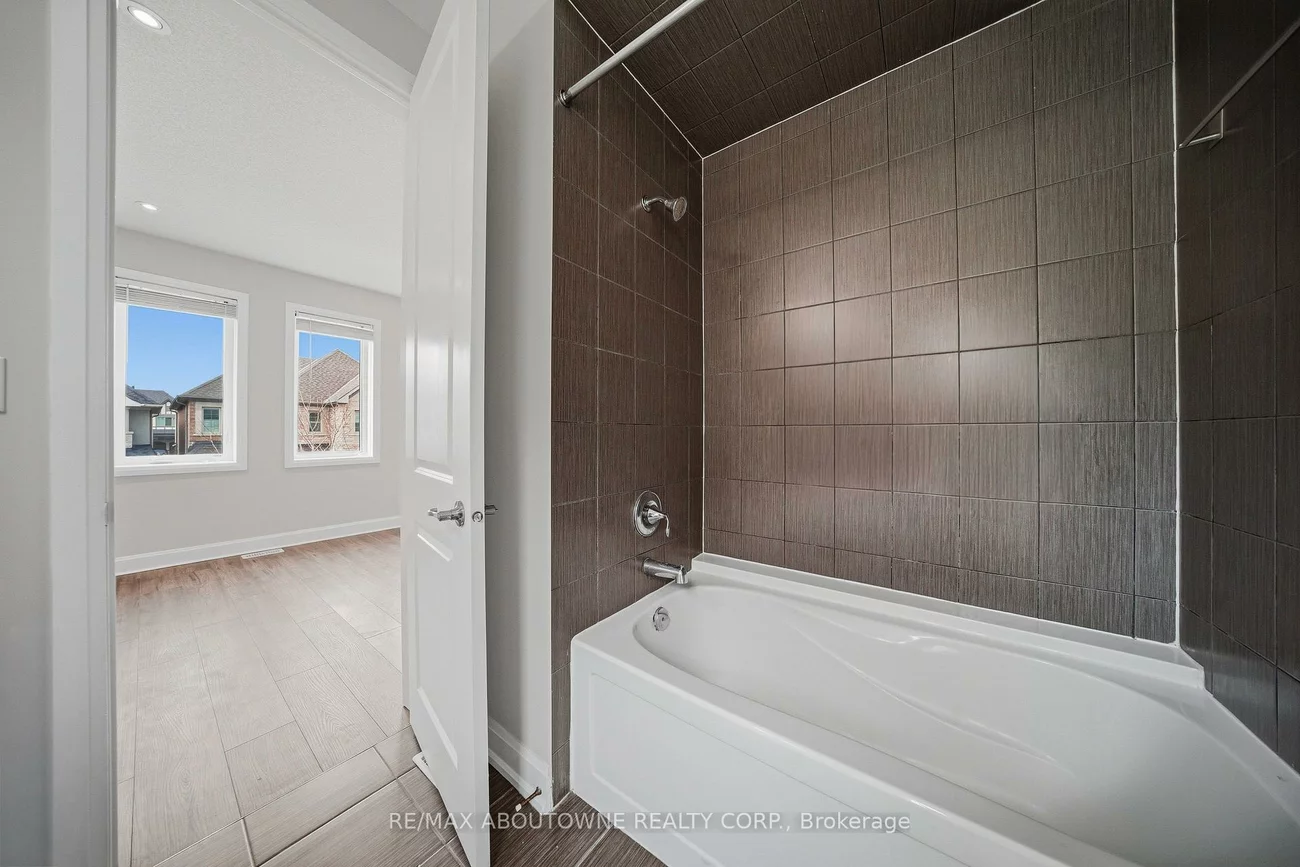 224, Cherryhurst, 1008 - GO Glenorchy, Oakville