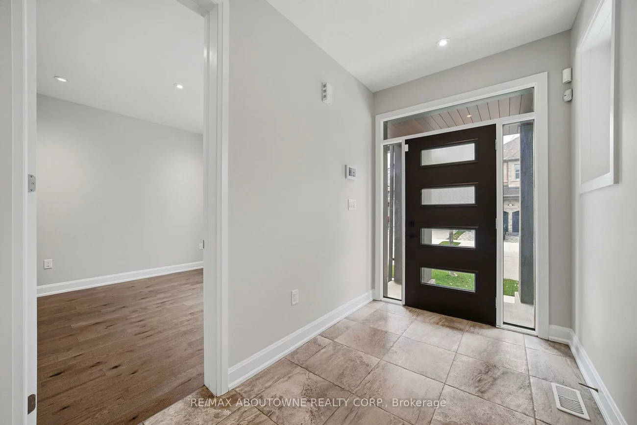 224, Cherryhurst, 1008 - GO Glenorchy, Oakville