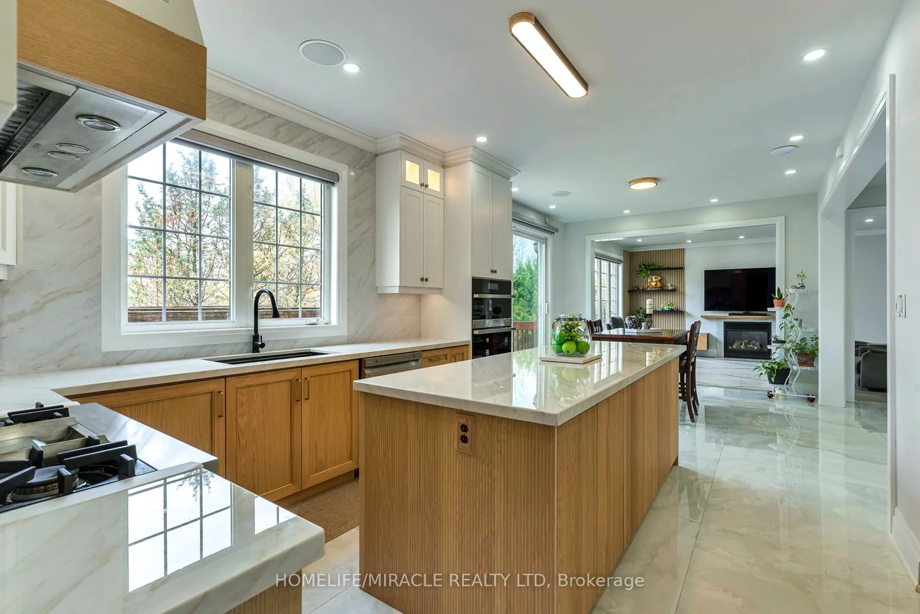 2299, Glazebrook, 1019 - WM Westmount, Oakville