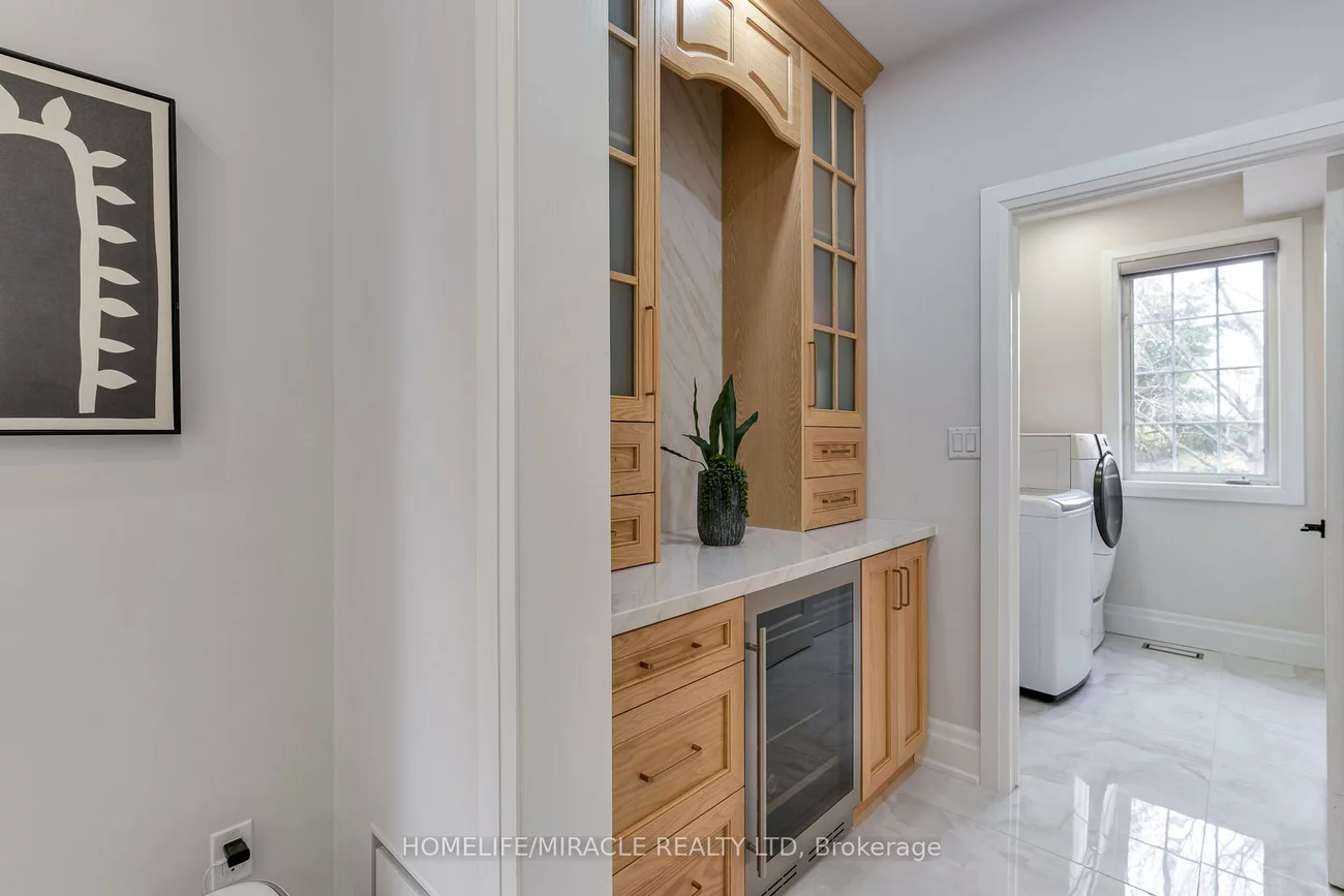 2299, Glazebrook, 1019 - WM Westmount, Oakville