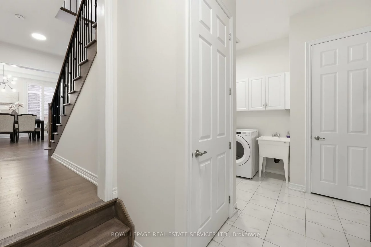 3283, Rattlesnake, 1008 - GO Glenorchy, Oakville