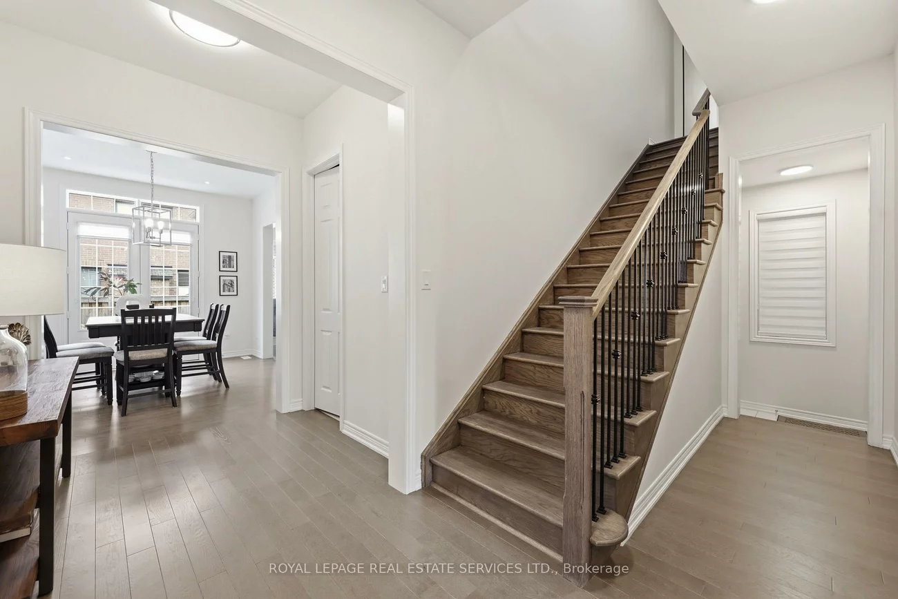 3283, Rattlesnake, 1008 - GO Glenorchy, Oakville