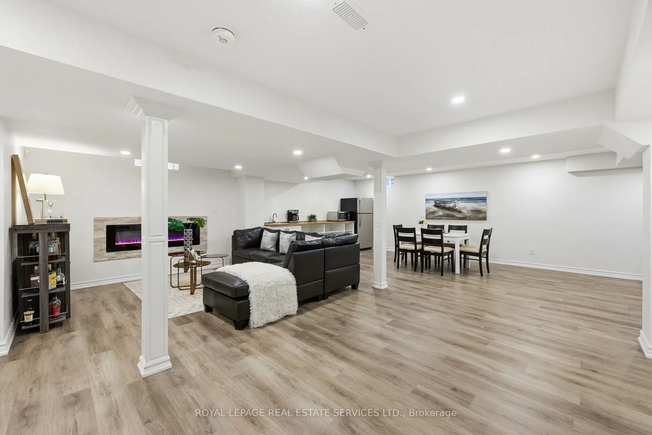 3283, Rattlesnake, 1008 - GO Glenorchy, Oakville