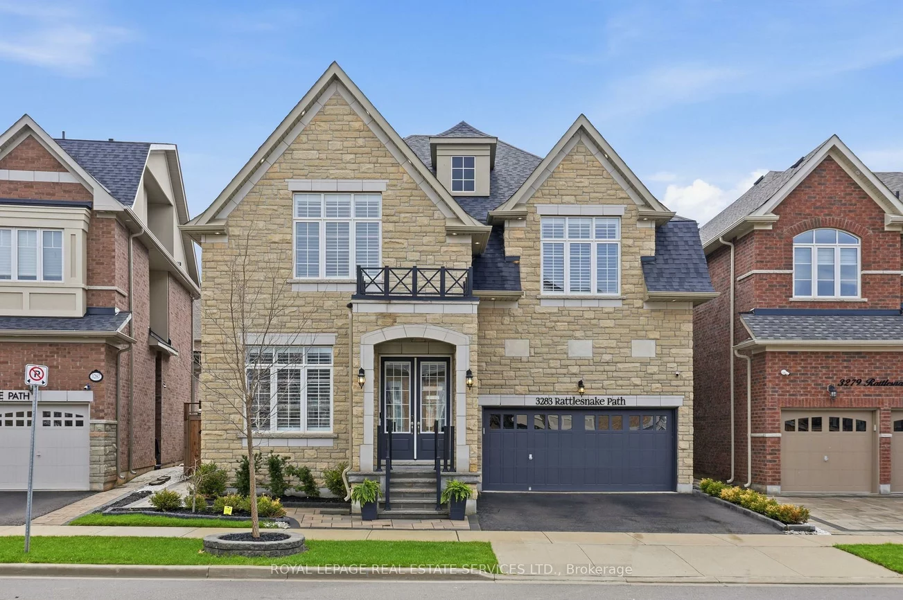 3283, Rattlesnake, 1008 - GO Glenorchy, Oakville