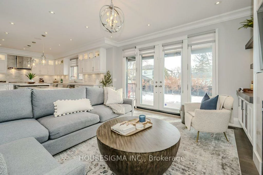 1298, Pinegrove, 1020 - WO West, Oakville