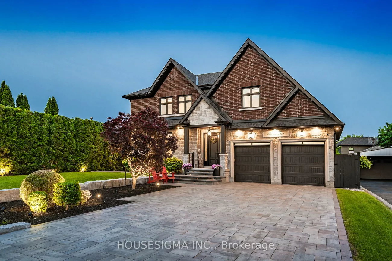 1298, Pinegrove, 1020 - WO West, Oakville