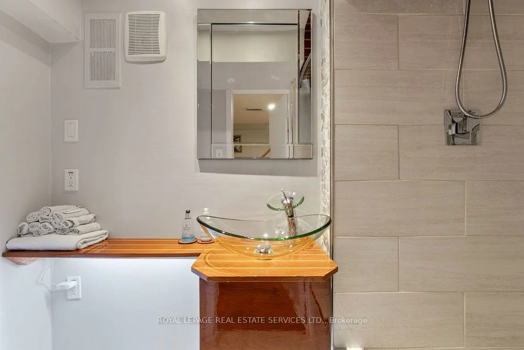 161, Riverview, 1001 - BR Bronte, Oakville