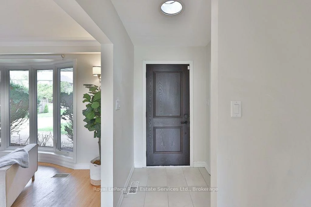 1486, Hixon, 1017 - SW Southwest, Oakville