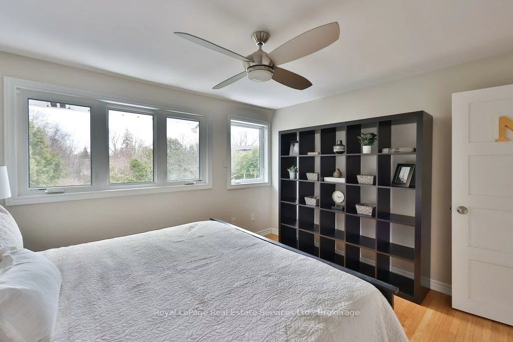 1486, Hixon, 1017 - SW Southwest, Oakville