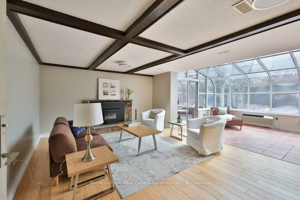 1486, Hixon, 1017 - SW Southwest, Oakville