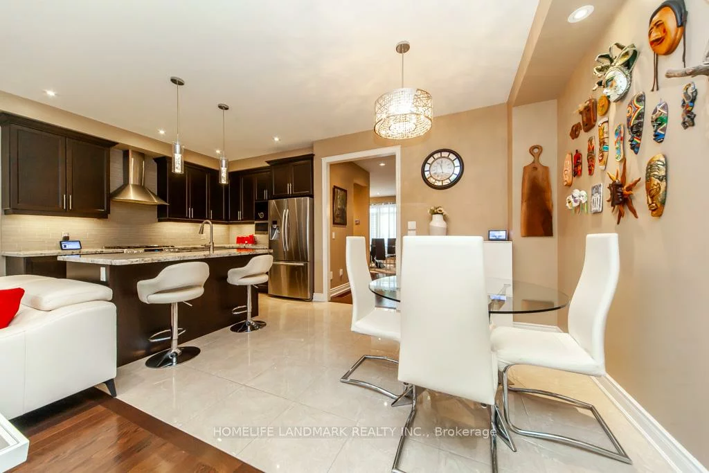 3077, Neyagawa, 1008 - GO Glenorchy, Oakville