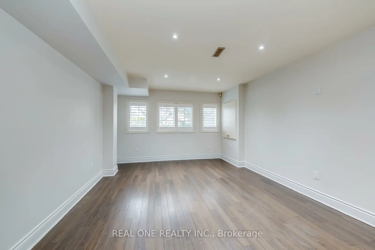 2326, Rockingham, 1009 - JC Joshua Creek, Oakville