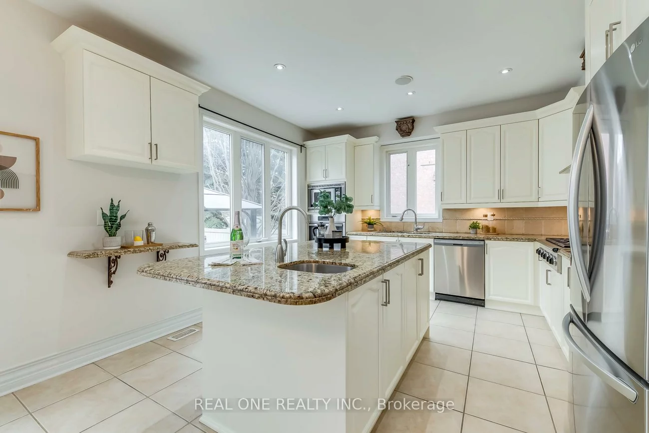 2326, Rockingham, 1009 - JC Joshua Creek, Oakville