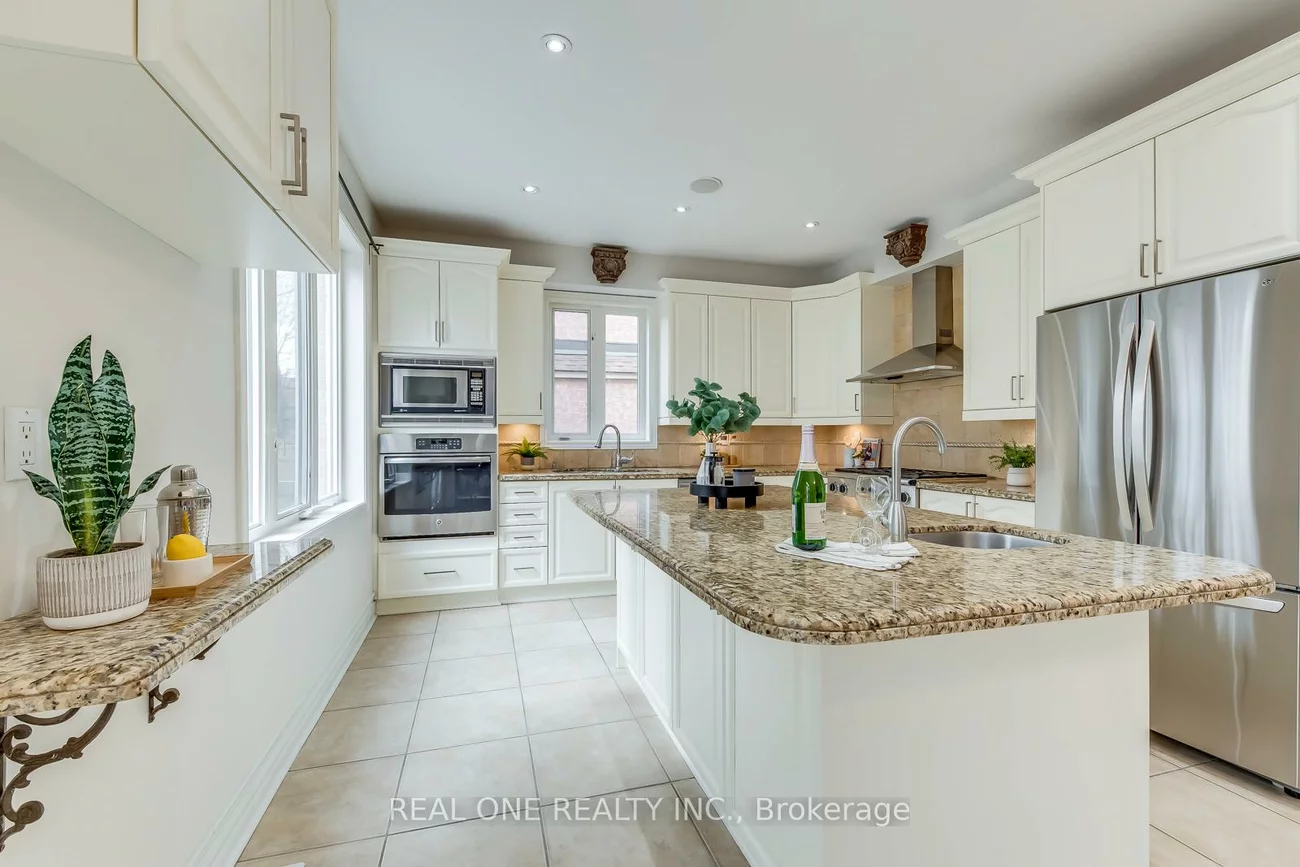 2326, Rockingham, 1009 - JC Joshua Creek, Oakville
