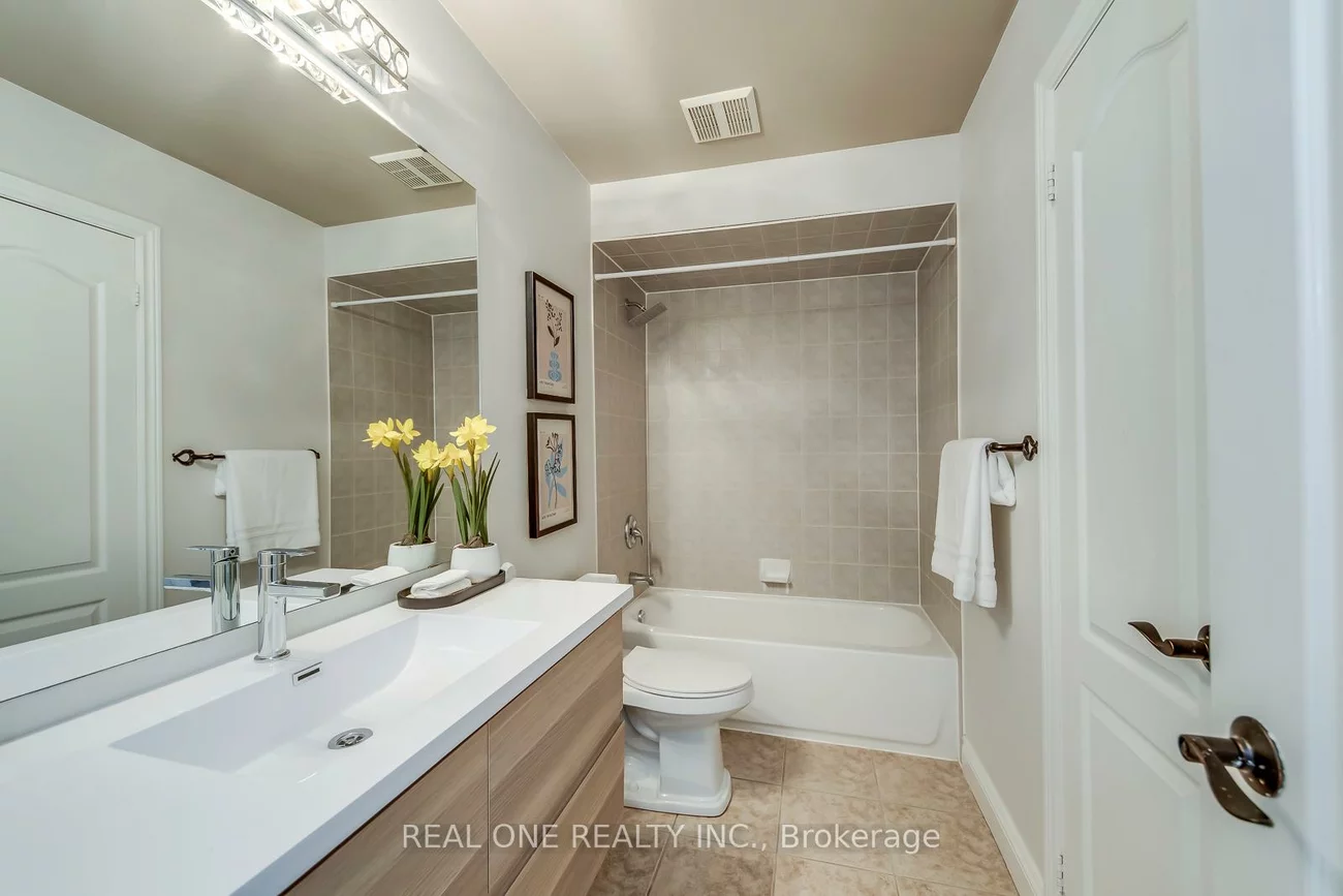 2326, Rockingham, 1009 - JC Joshua Creek, Oakville