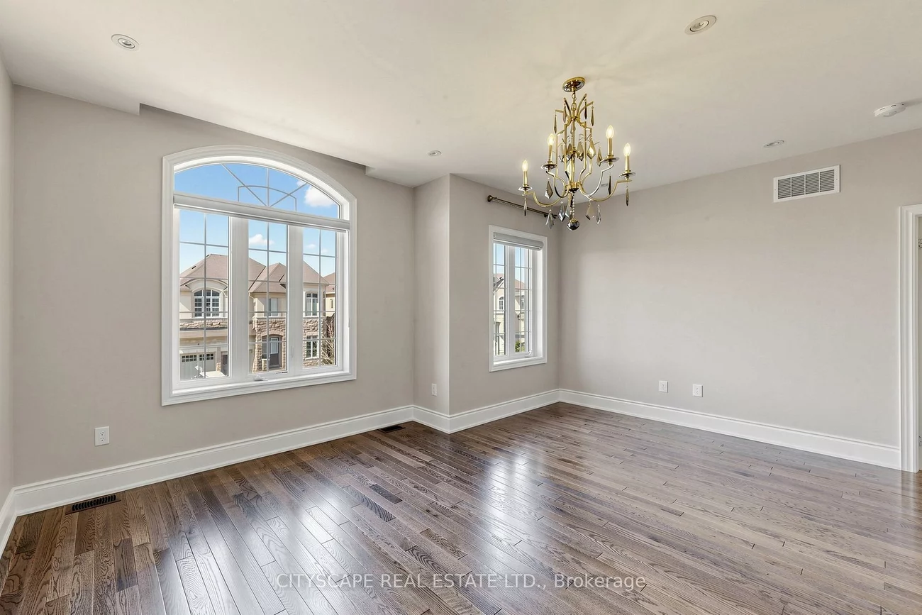 3207, William Rose, 1010 - JM Joshua Meadows, Oakville