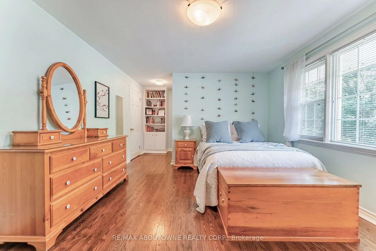1284, Cleaver, 1011 - MO Morrison, Oakville