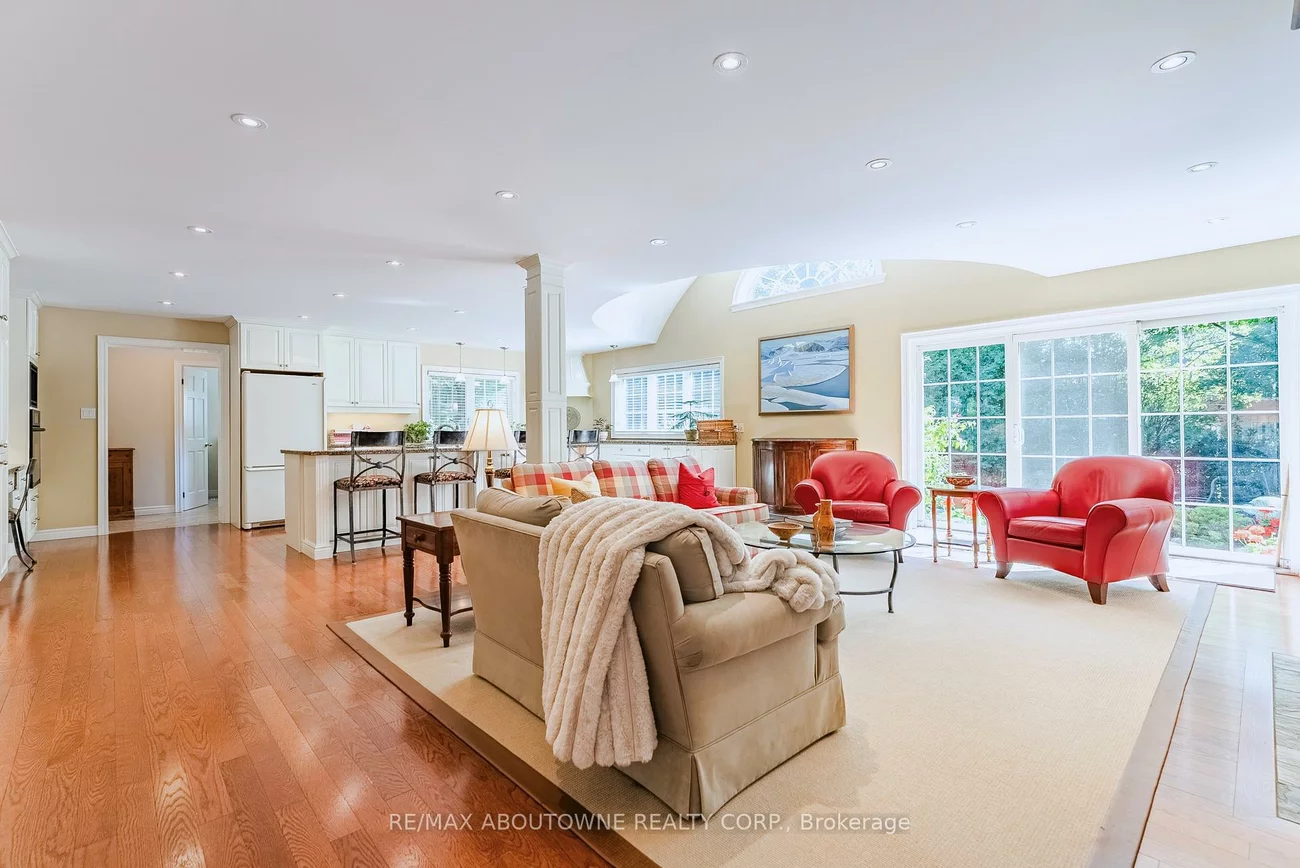 1284, Cleaver, 1011 - MO Morrison, Oakville