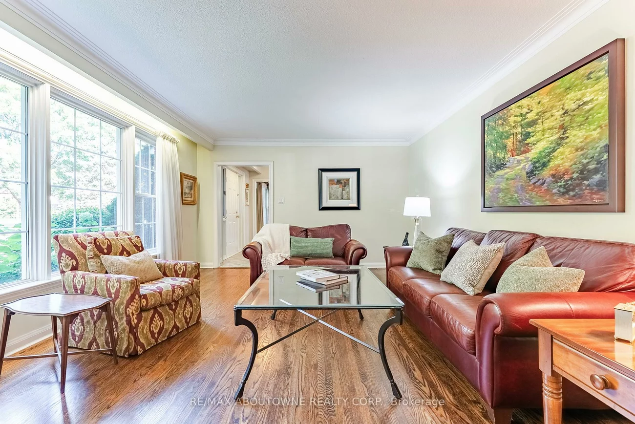 1284, Cleaver, 1011 - MO Morrison, Oakville