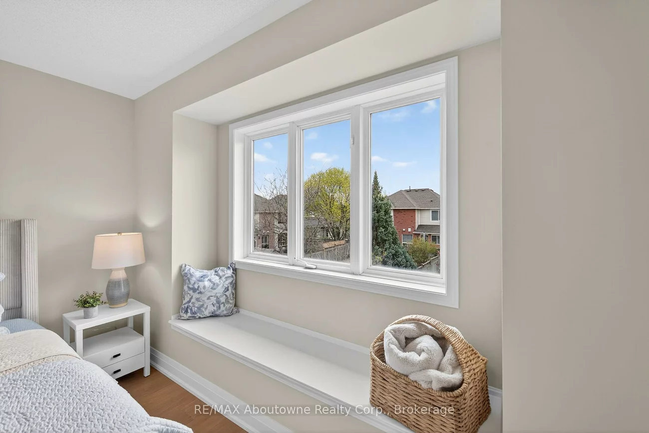 2385, Guildstone, 1022 - WT West Oak Trails, Oakville