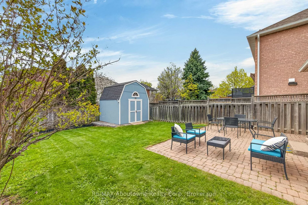 2385, Guildstone, 1022 - WT West Oak Trails, Oakville