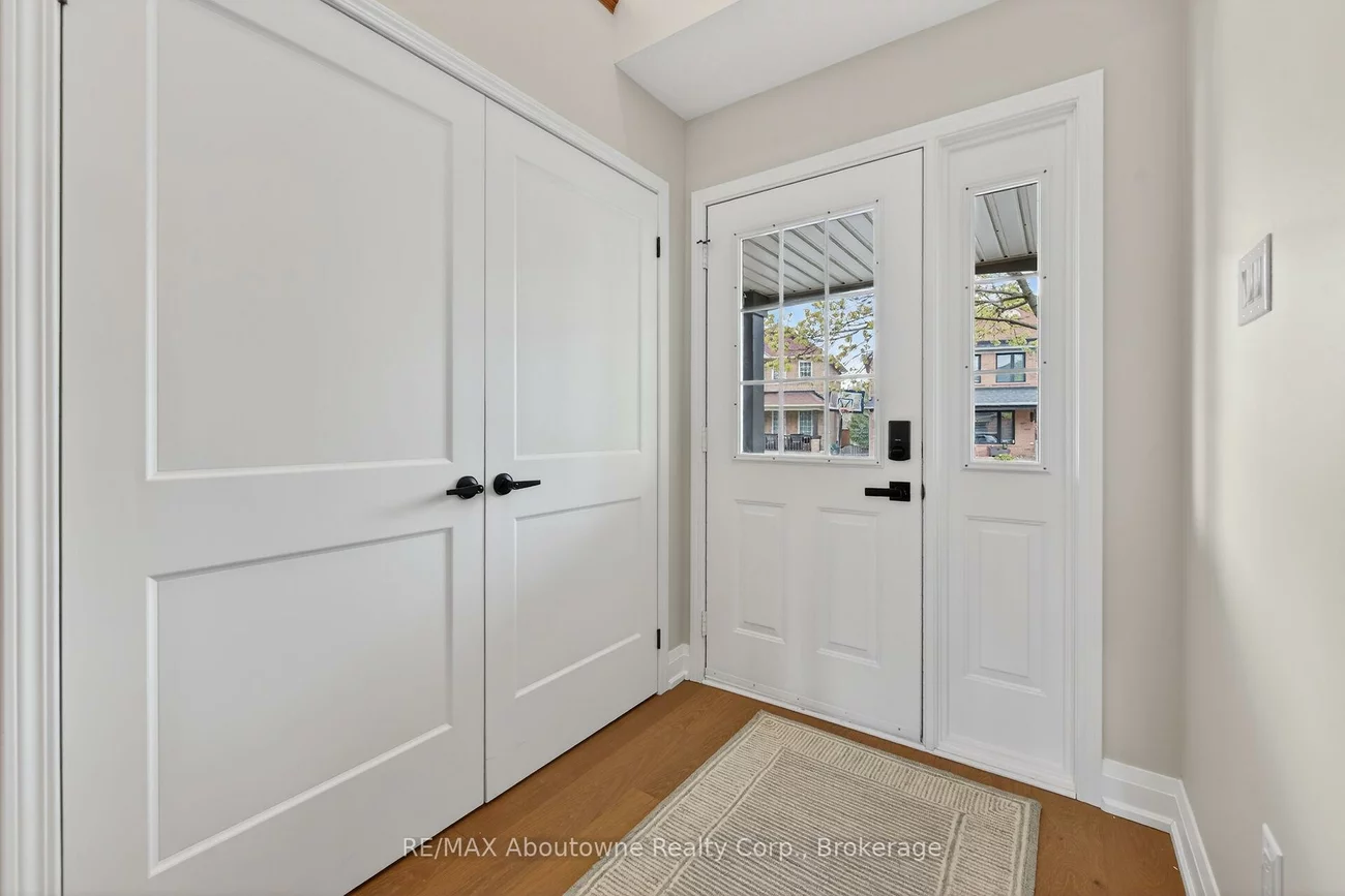 2385, Guildstone, 1022 - WT West Oak Trails, Oakville