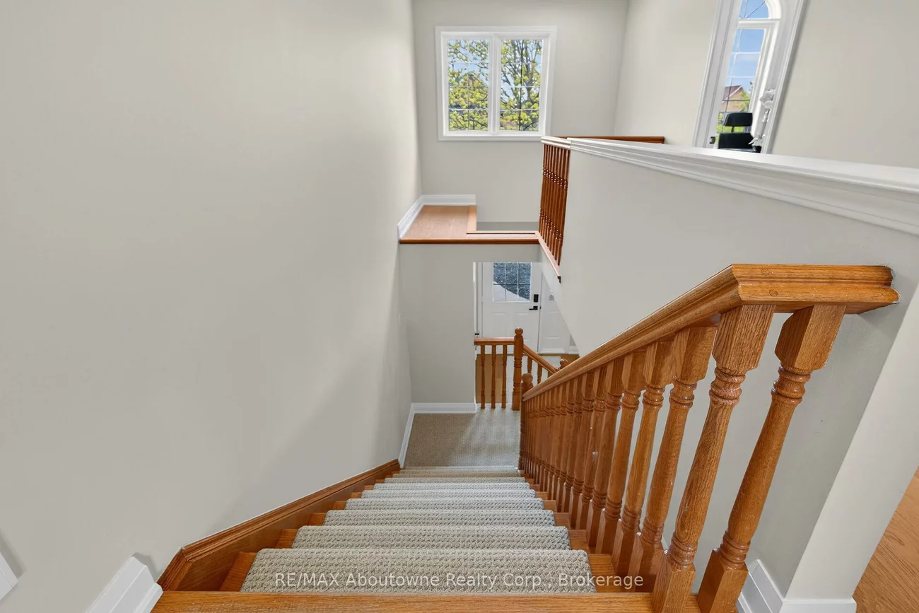 2385, Guildstone, 1022 - WT West Oak Trails, Oakville